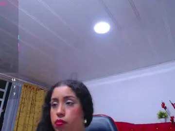 Bongacams Watch Live Sex Cams of cristal-horny19