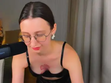 Bongacams Private Sex Chat of YourLovellyStory