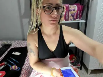 Bongacams Live Sex of Bisexyeliz35