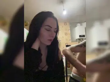 Bongacams Private Sex Chat of CrystalAndDavis