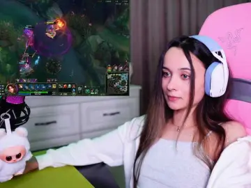 Bongacams Best Webcam of JuicyAngel