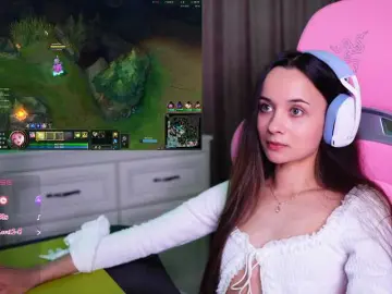 Bongacams Best Webcam of JuicyAngel