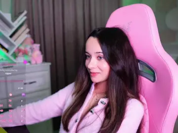 Bongacams Free Live Porn of JuicyAngel