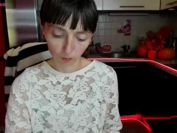 Bongacams Sex Chat of KathelinBrik