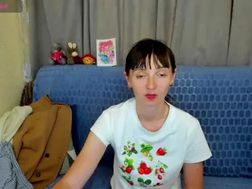 Bongacams Sex Cam of KathelinBrik