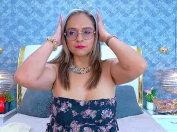 Bongacams Best live sex cam show of MarylinsVega