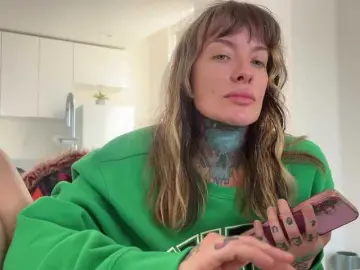Bongacams Free Live Porn of iiixbostonxiii