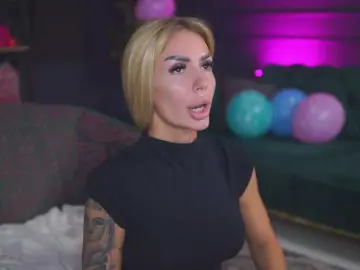 Bongacams Free Live Porn of RaquelleVon