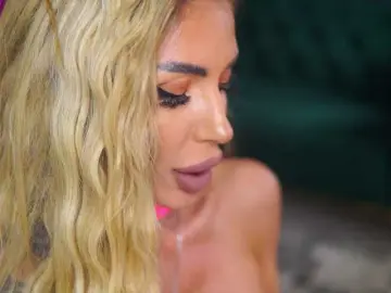 Bongacams Free Live Porn of RaquelleVon