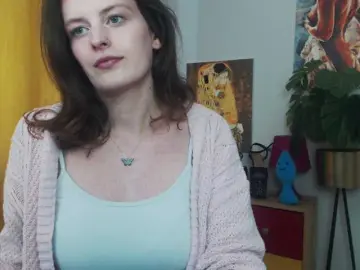 Bongacams Nude Webcam of NadineGold