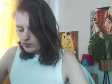 Bongacams Nude Webcam of NadineGold
