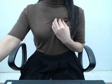 Bongacams Live Porn of Lady-Young