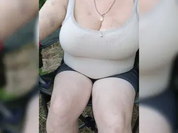 Shaved babes milf cams
