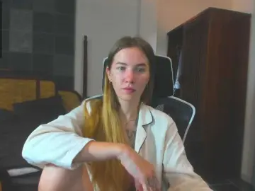 Sucking milf cams