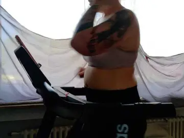 Ball sucking milf cams