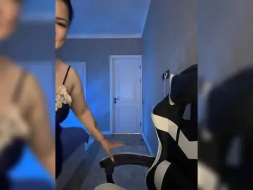 Feet fuck milf cams