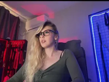 Bongacams Sex Cam of Miss-Liya
