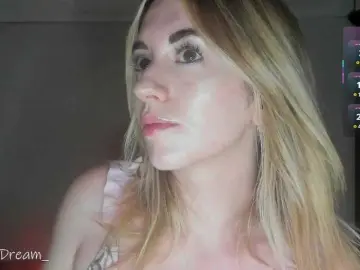 Bongacams Live Porn of Italian1Dream