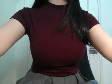 Bongacams Adult Video Chat of QueenHot92