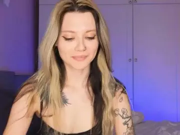 Dildo play milf cams