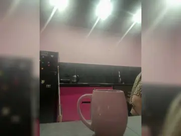 Bongacams Free Live Porn of Foxy27