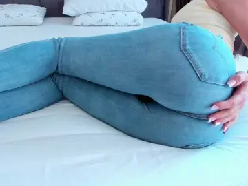 Bongacams Live Sex Cam of roses-dream