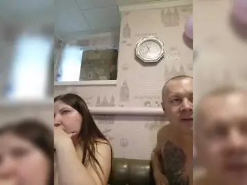 Bongacams Watch Live Sex Cams of seksiparaa