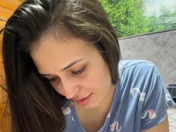 Bongacams Watch Live Sex Cams of Adel-chocolatee