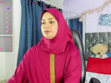 Bongacams Free Porn Cam of BadraSaadi