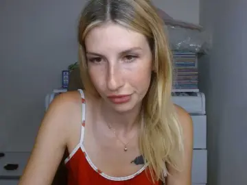Bongacams Nude Webcam of LunaVibe-V