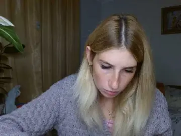 Bongacams Sex Chat of LunaVibe-V