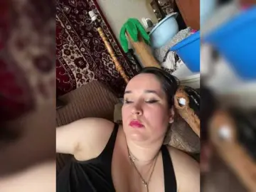 Bongacams Free Porn Cam of SaliiOnli