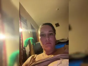 Bongacams Live Sex Cam of SaliiOnli