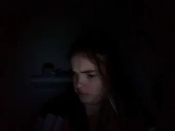 Bongacams Watch Live Sex Cams of Tevs26