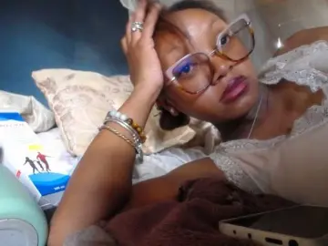 Bongacams Live Sex Cam of pretty-ass