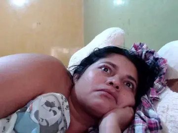 Bongacams Live Sex of mia-naughty