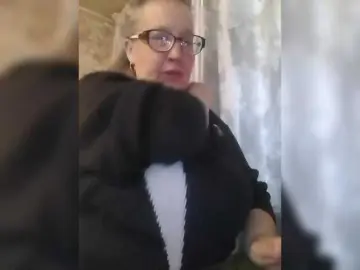 Bongacams Live Sex Cam of CerdAyaz