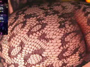 Bongacams Live Sex Cam of StelleKnox