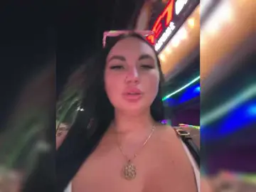 Bongacams Watch Live Sex Cams of TokionaJoe