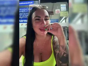 Bongacams Nude Webcam of TokionaJoe