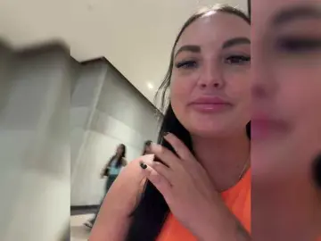 Bongacams Free Porn Cam of TokionaJoe