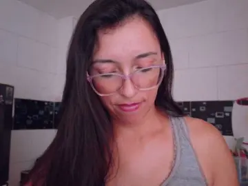 Bongacams Private Sex Chat of Creamymature