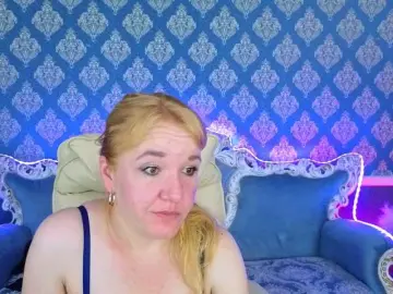Bongacams Best Webcam of KirraSalute