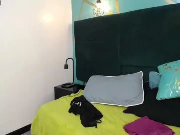 Bongacams Watch Live Sex Cams of MystiicEva