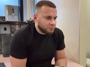 Bongacams Sex Cam of No-Face-Guy