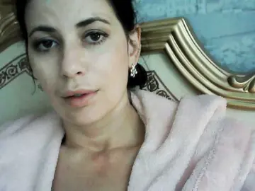 Bongacams Free Live Porn of Rosalinda37