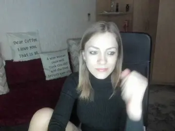 Full-private chat for 90+ tokens milf cams