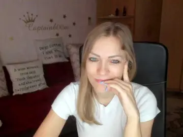 Bongacams Best live sex cam show of CherishSia