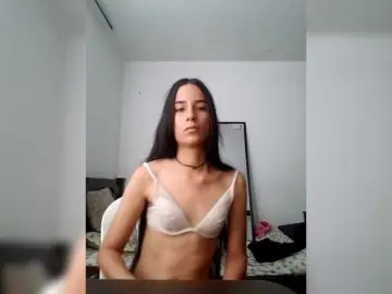 Bongacams Watch Live Sex Cams of Dannali22