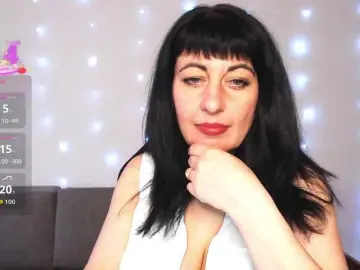 Bongacams Live Sex Cam of -Lina-